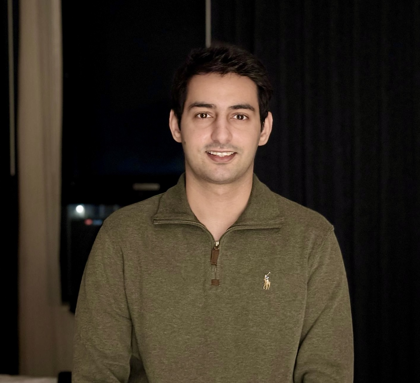 Anas J.